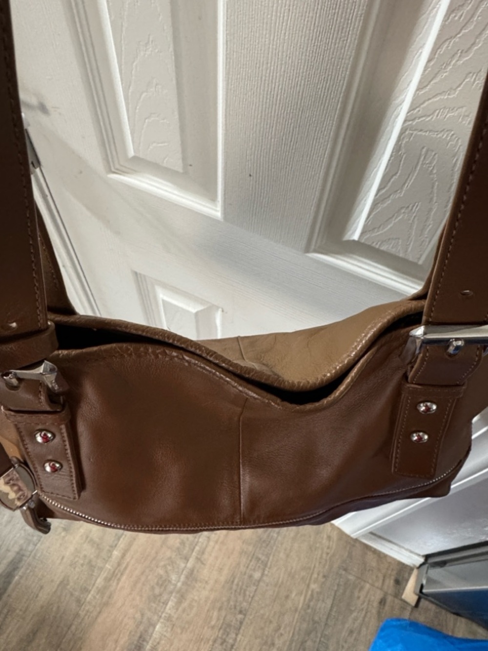 b. makowsky Tan Leather Handbag with Silver Accents - Picture 3 of 12